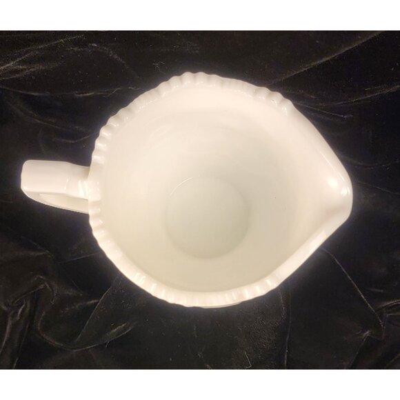 Vintage Westmoreland Milk Glass Creamer - Picture 7 of 14